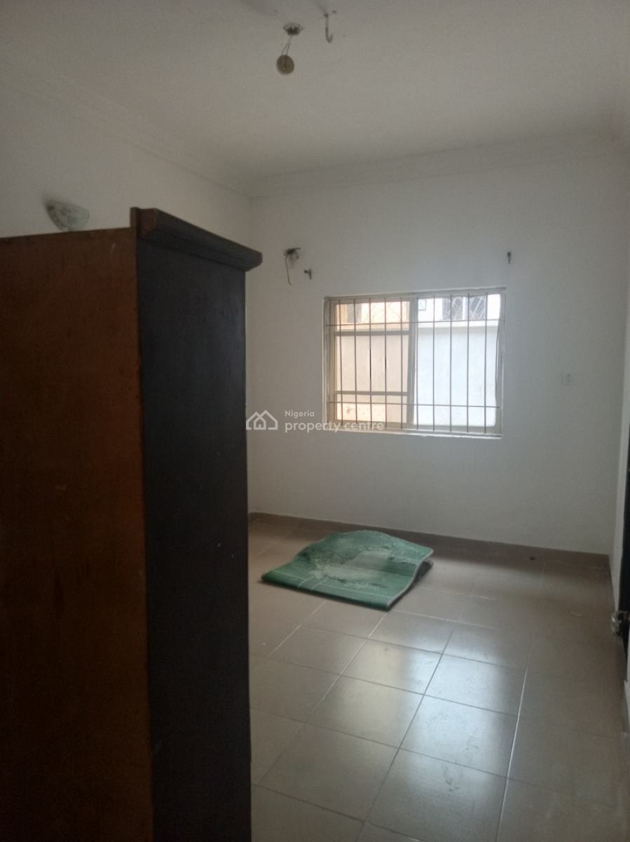 Clean Spacious Bedroom and Parlor (mini Flat), Mobil Road, Ilaje, Ajah, Lagos, Mini Flat (room and Parlour) for Rent