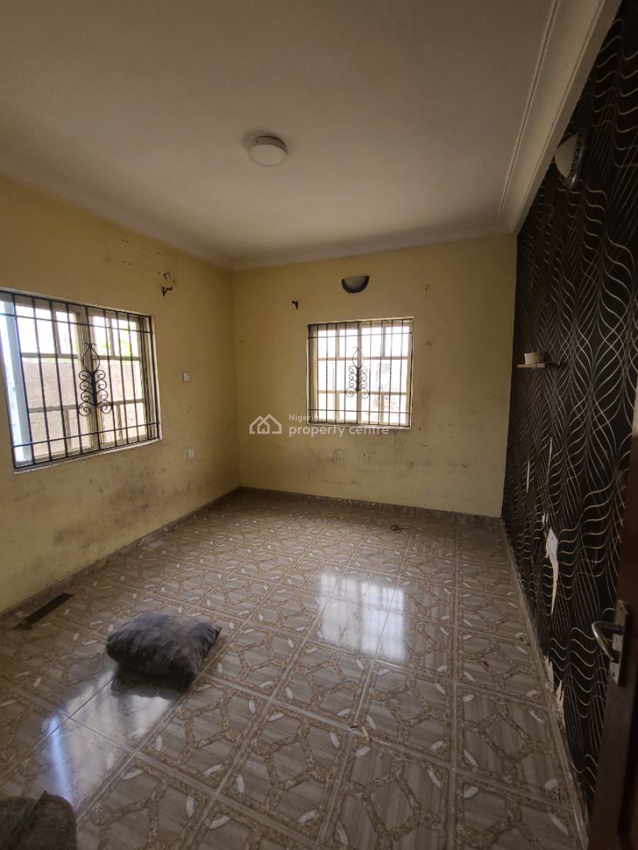 2 Bedroom Apartment Just 2 in The Compound, Eputu London, Ibeju Lekki, Lagos, Flat / Apartment for Rent