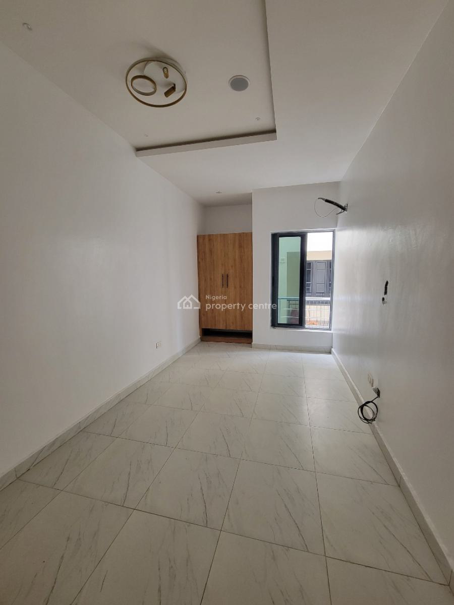 Well Built Fully Serviced 2 Bedroom Apartment, Ikate Elegushi, Lekki, Lagos, Flat / Apartment for Rent