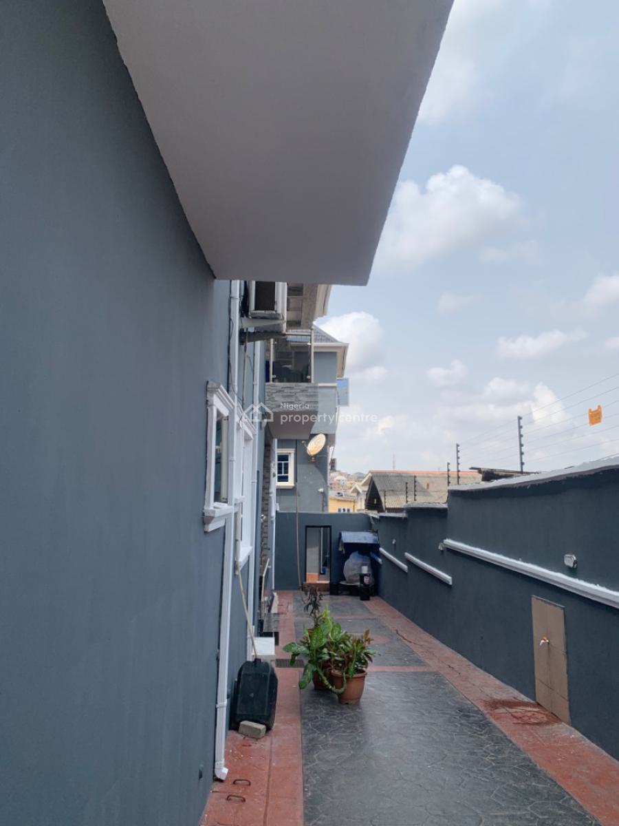 Luxury 3 Bedroom Flat, Budland, Ojodu, Lagos, Flat / Apartment for Rent