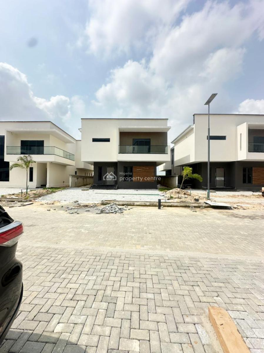 5 Bedroom Fully Detached Duplex with Bq, Lekki Phase 1, Lekki, Lagos, Detached Duplex for Sale
