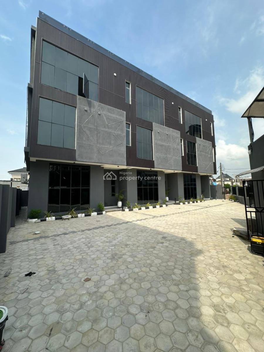 4-bedroom Residence + Bq, Ikate, Lekki, Lagos, Flat / Apartment for Rent