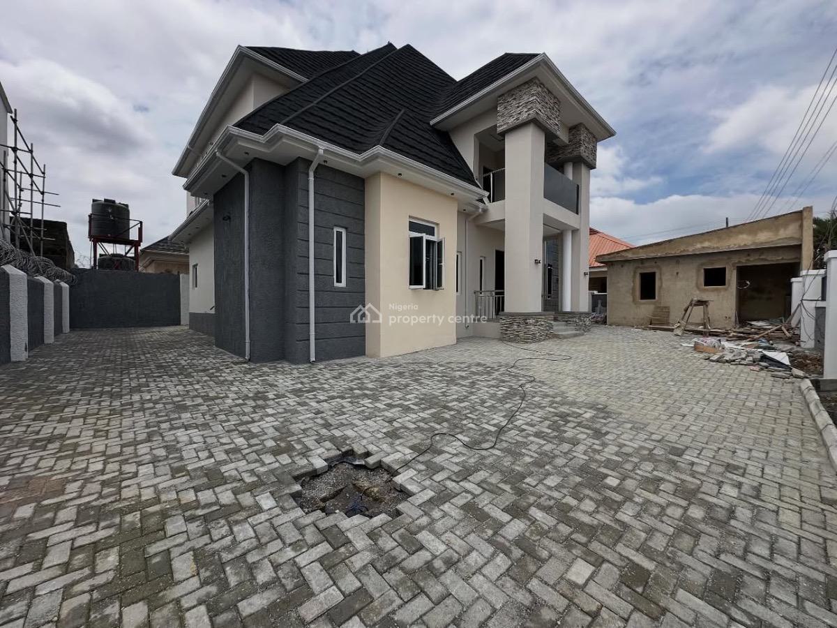 4 Bedroom Fully Detached Duplex with Bq, Kaura, Abuja, Detached Duplex for Sale