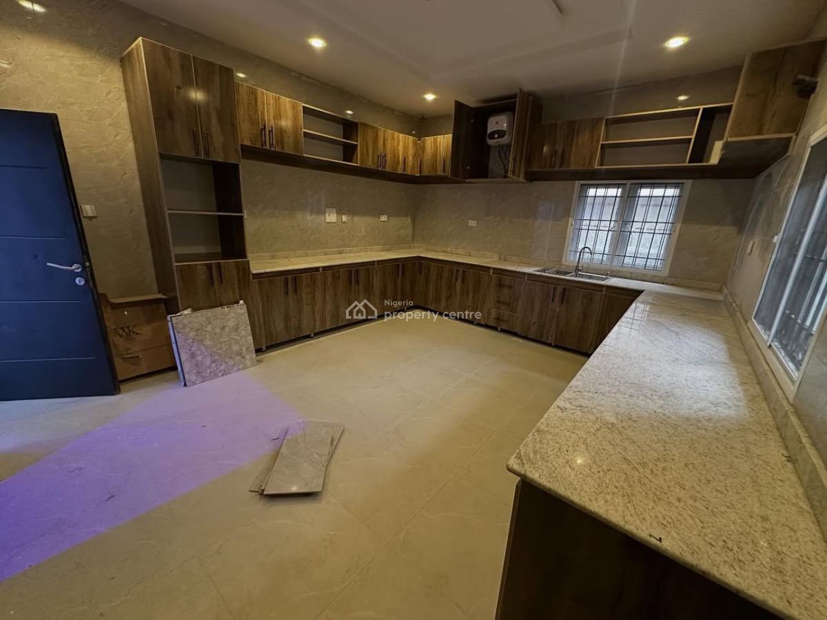 4 Bedroom Fully Detached Duplex with Bq, Kaura, Abuja, Detached Duplex for Sale