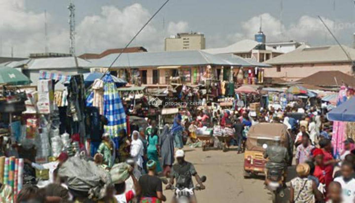 700sqm Commercial Parcel of Land, Labaowo, Ogunpa Market, Ibadan, Oyo, Commercial Land for Sale