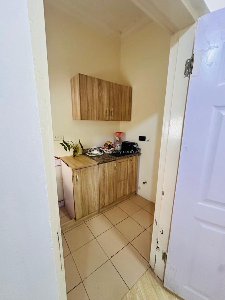 Self Service Spacious Furnished 1 Bedroom  Flat Upstairs, Ikoyi, Lagos, Mini Flat (room and Parlour) for Rent