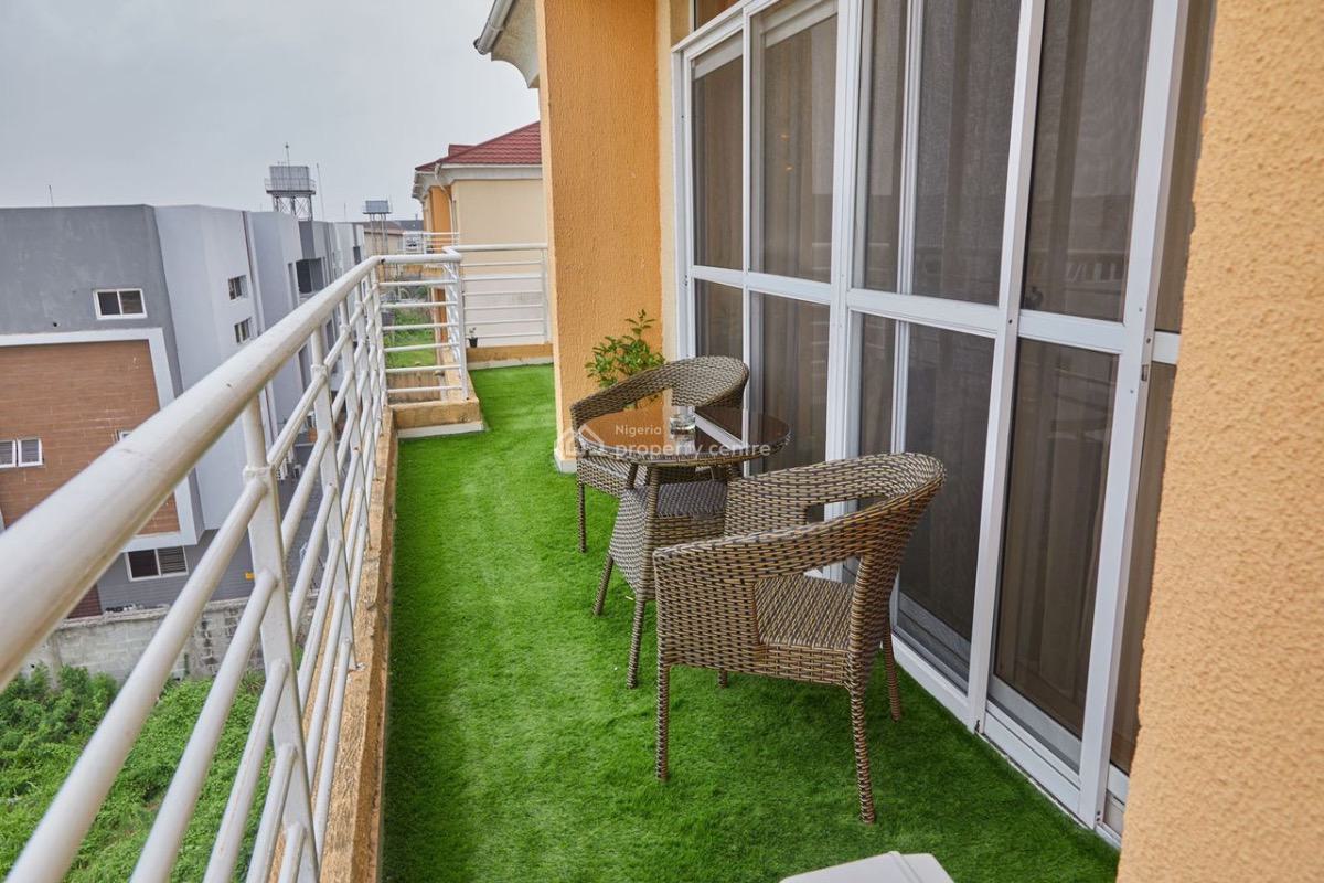 3 Bedroom Penthouse, Osapa, Lekki, Lagos, Flat / Apartment for Sale