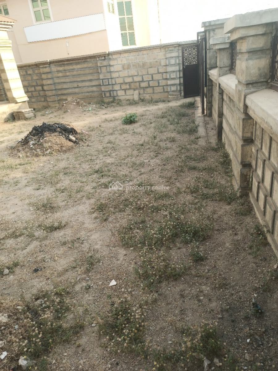 5 Bedroom Fully Detached Duplex, Around Sunnyvale Estate, Galadimawa, Abuja, Detached Duplex for Sale