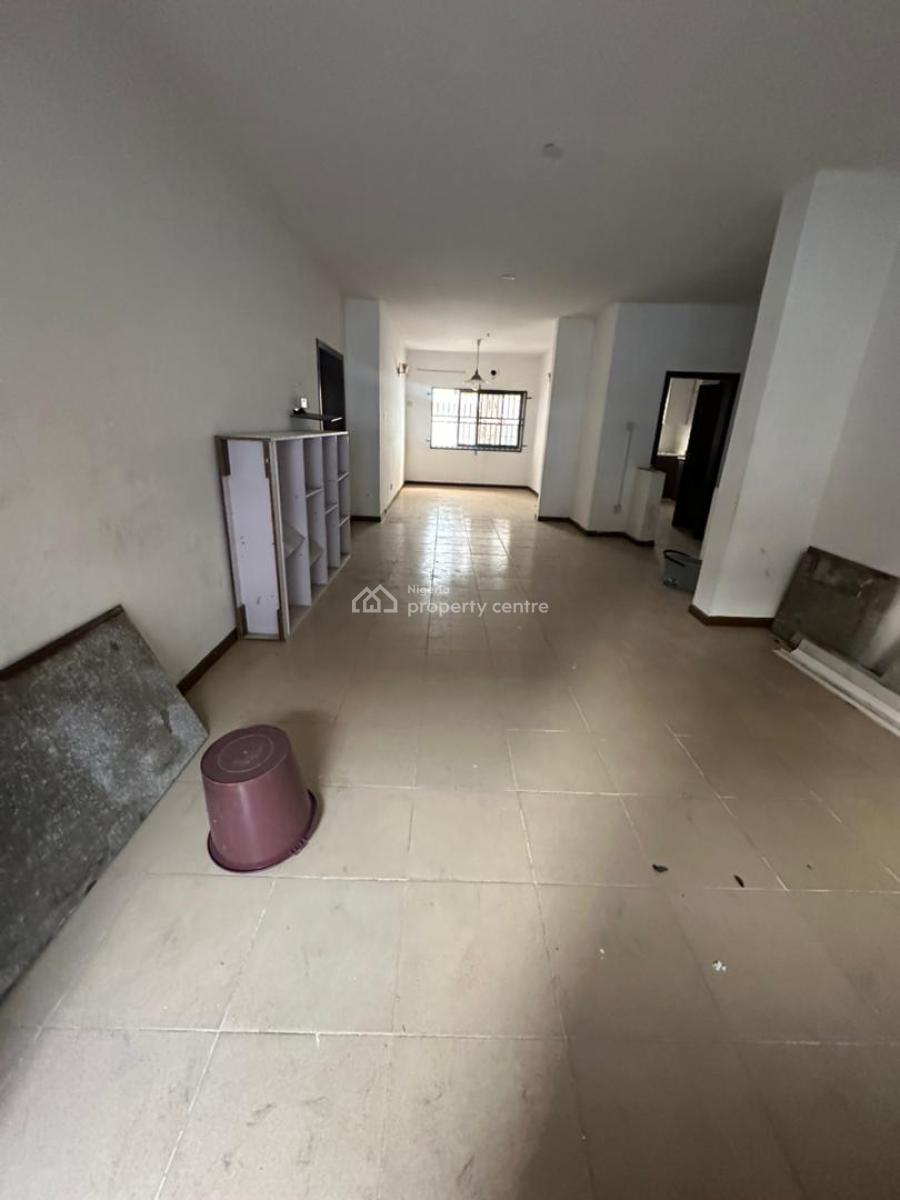 Exquisite Three Bedroom Flat, Conservation Road/ Orchid Road, Lekki, Lagos, Flat / Apartment for Rent