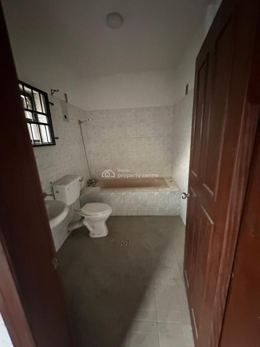 Exquisite Three Bedroom Flat, Conservation Road/ Orchid Road, Lekki, Lagos, Flat / Apartment for Rent