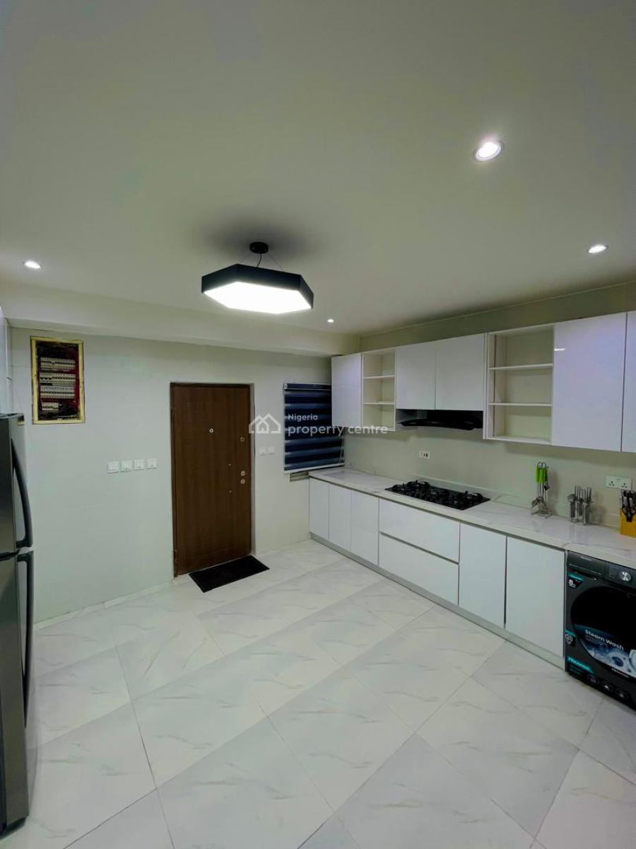 Luxury 3 Bedroom Penthouse Apartment with Excellent Facilities, Freedom Way, Primewater View Estate, Lekki Phase 1, Lekki, Lagos, Flat / Apartment for Rent