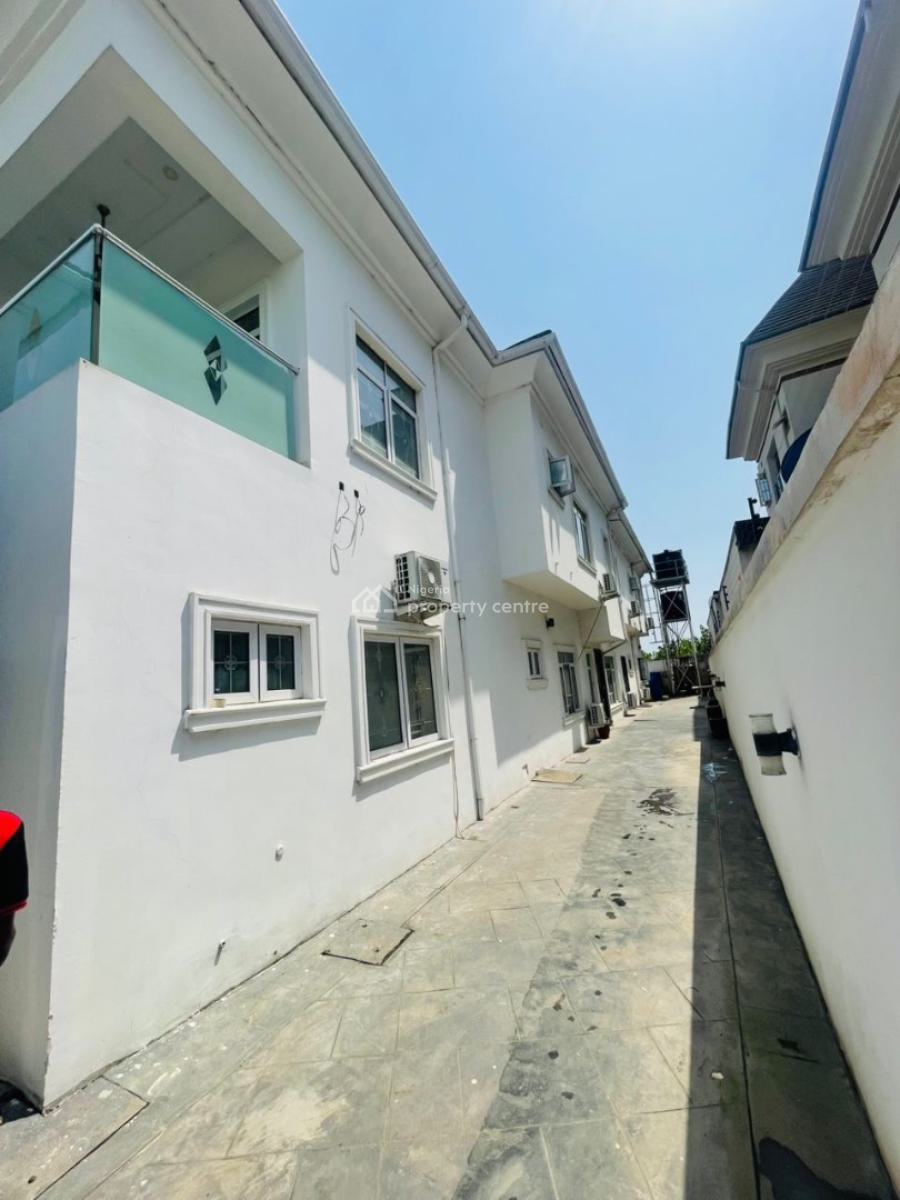 Two (2) Bedroom Flat Apartment, Mobile, Ilaje, Ajah, Lagos, Flat / Apartment for Rent