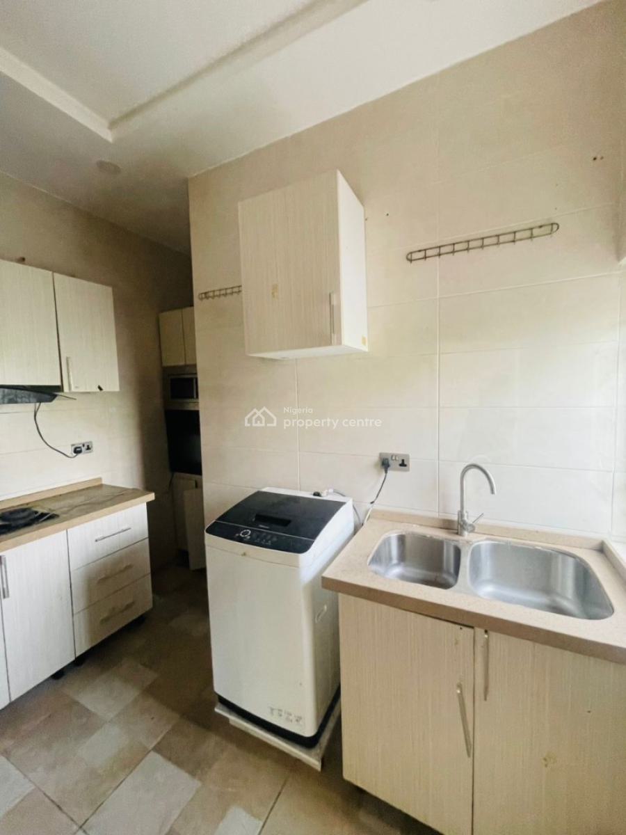Two (2) Bedroom Flat Apartment, Mobile, Ilaje, Ajah, Lagos, Flat / Apartment for Rent