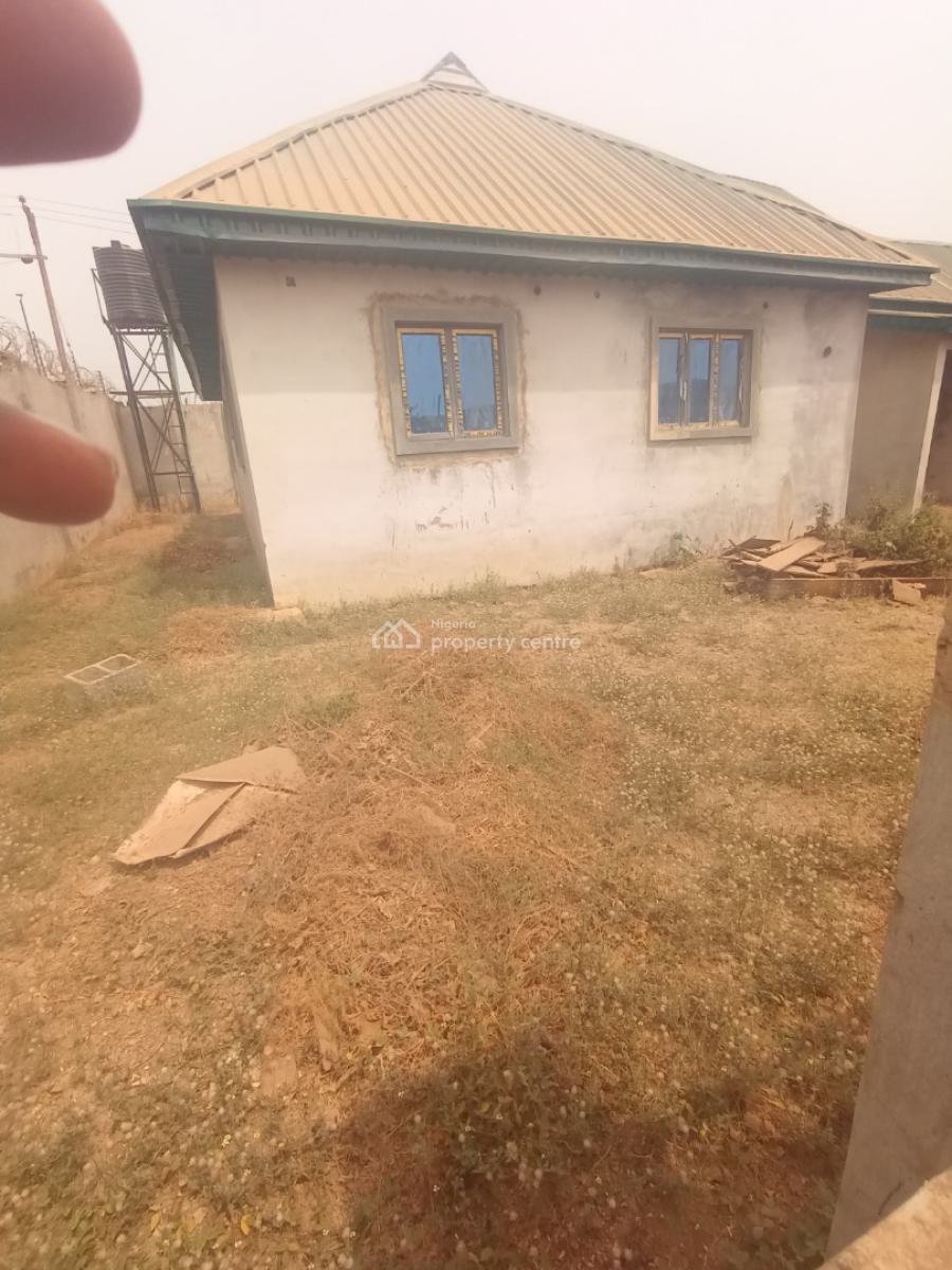 Carcass 3 Bedroom Semi Detached Bungalow, Close to Sunnyvale Junction., Galadimawa, Abuja, Semi-detached Bungalow for Sale