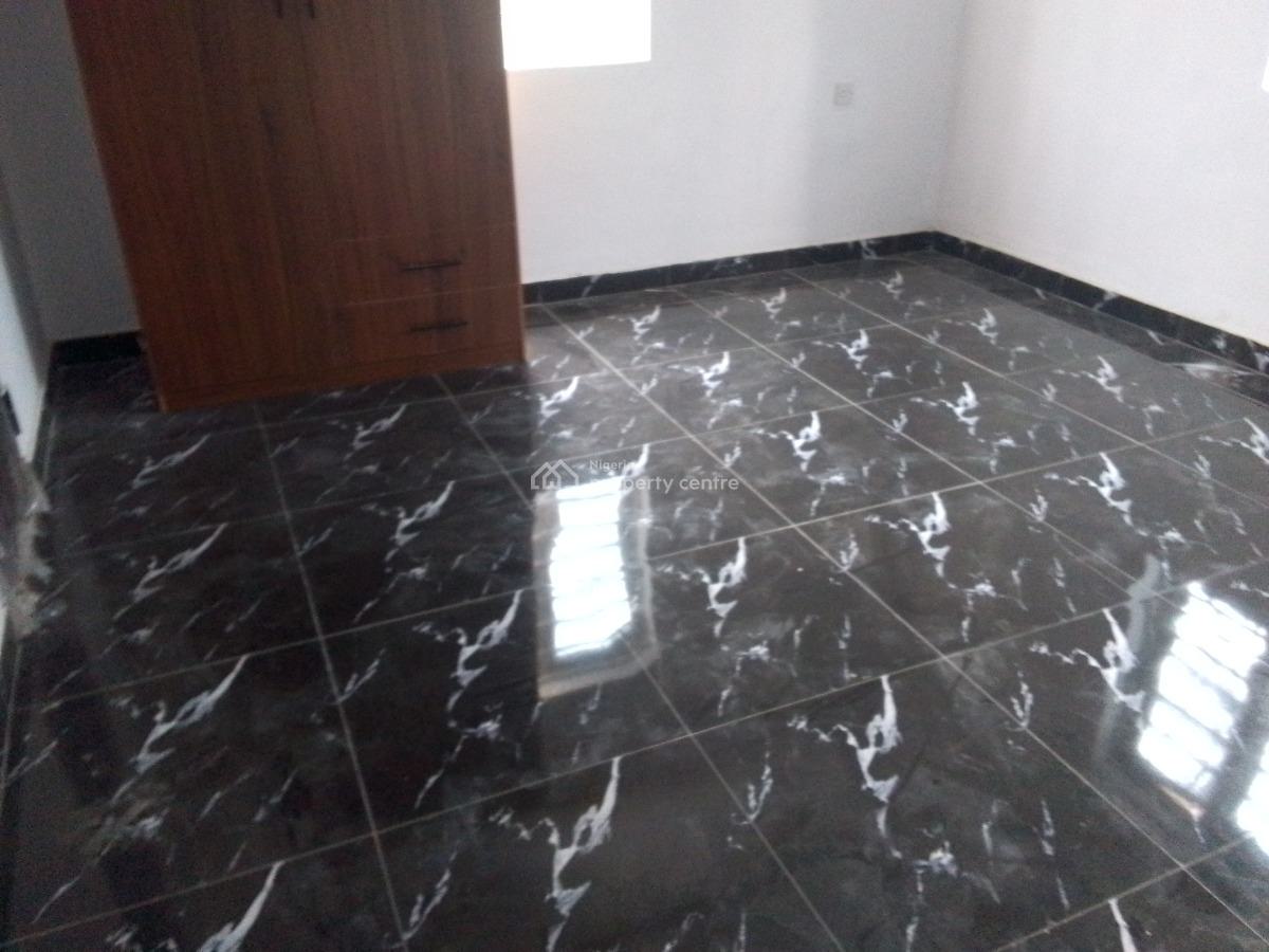 Newly Buildt Spacious Luxury 2 Bedroom Flat with Excellent Features, Agunbiade Junction, Ogombo, Ajah, Lagos, Flat / Apartment for Rent