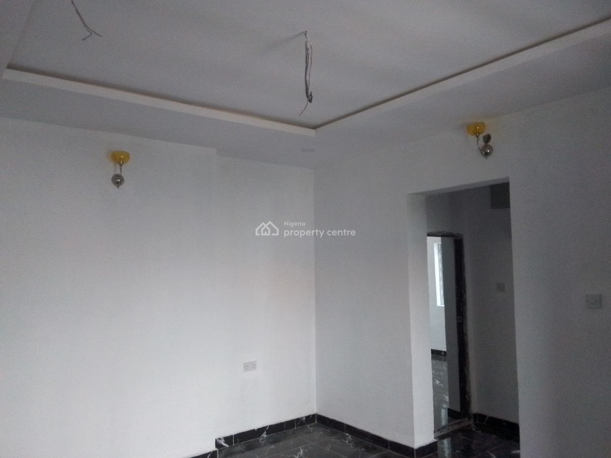 Newly Buildt Spacious Luxury 2 Bedroom Flat with Excellent Features, Agunbiade Junction, Ogombo, Ajah, Lagos, Flat / Apartment for Rent