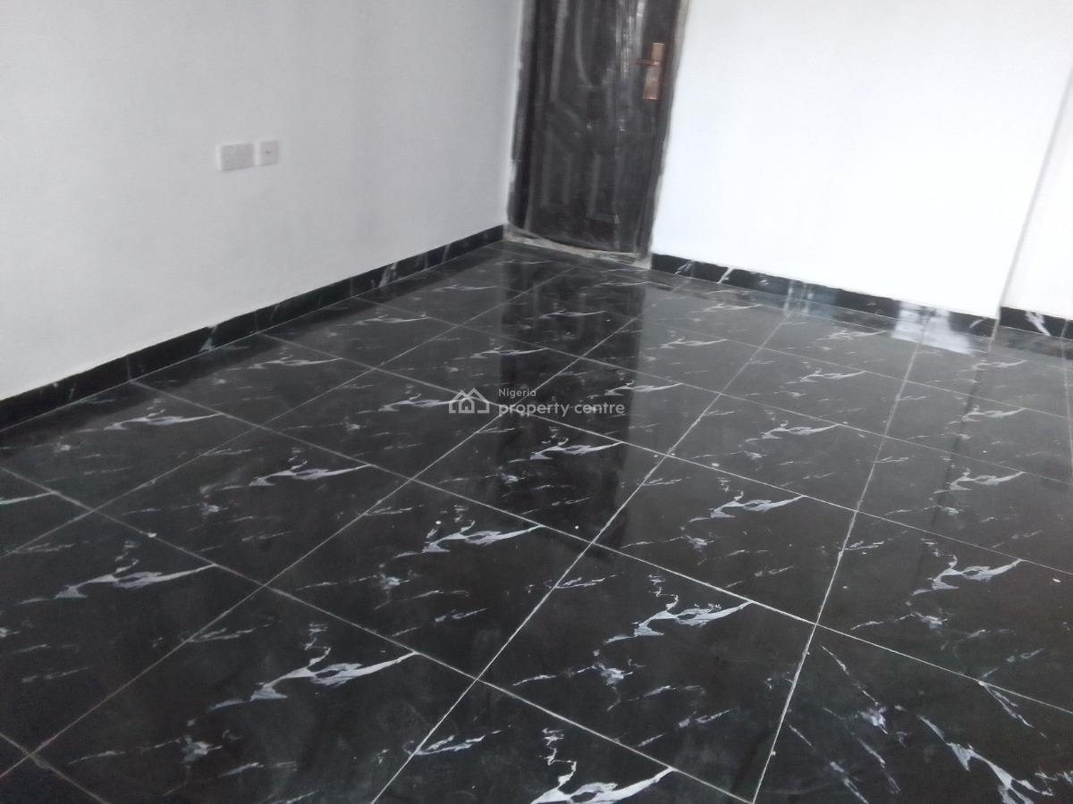 Newly Buildt Spacious Luxury 2 Bedroom Flat with Excellent Features, Agunbiade Junction, Ogombo, Ajah, Lagos, Flat / Apartment for Rent