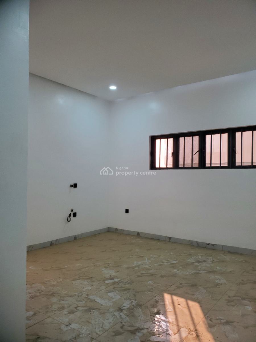 Luxury 5-bedroom Duplexes and Bq, Guzape District, Abuja, Detached Duplex for Sale