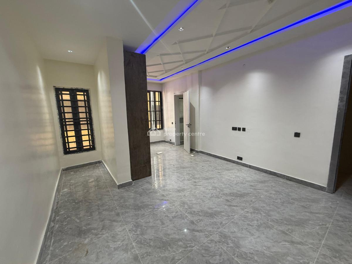 (direct Brief) 4 Bedroom Terrace with Bq, Rfk, Ikeja Gra, Ikeja, Lagos, Terraced Duplex for Rent