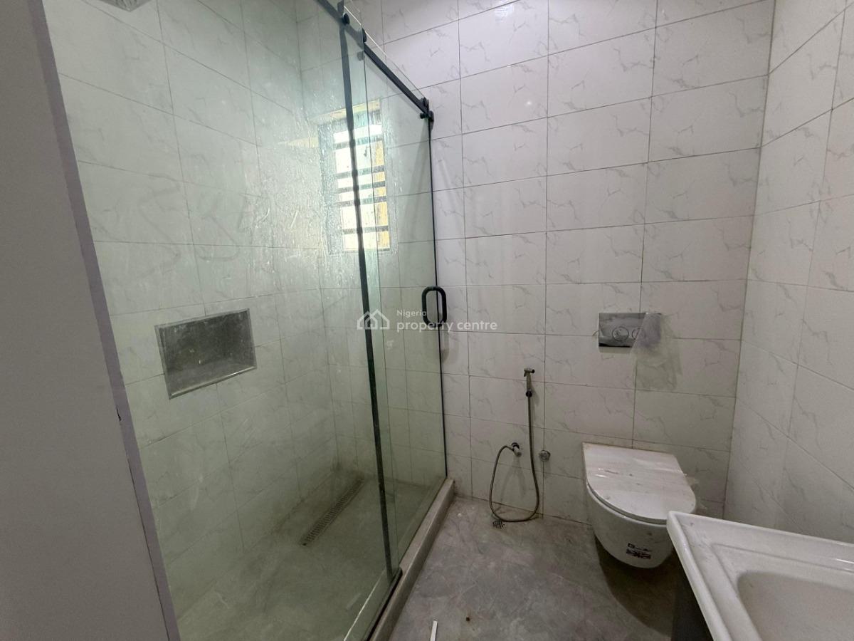 (direct Brief) 4 Bedroom Terrace with Bq, Rfk, Ikeja Gra, Ikeja, Lagos, Terraced Duplex for Rent