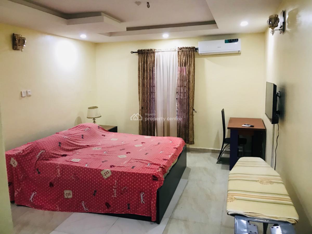 Luxury Furnished 2 Bedrooms Apartment, 3rd Avenue, Gwarinpa, Abuja, Flat / Apartment for Rent