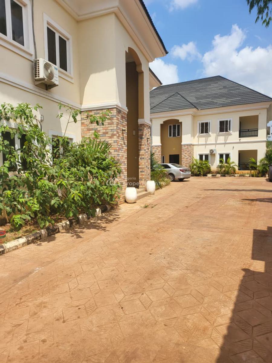 Block of Flats, Independence Layout, Enugu, Enugu, Mini Flat (room and Parlour) for Sale