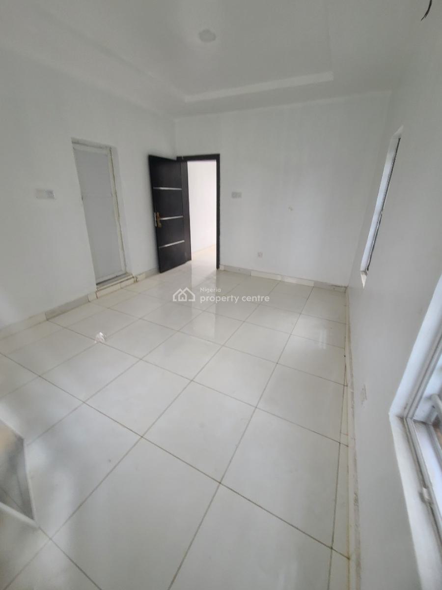 1 Bedroom Flat, Greenland Estate, Ogombo, Ajah, Lagos, Mini Flat (room and Parlour) for Rent