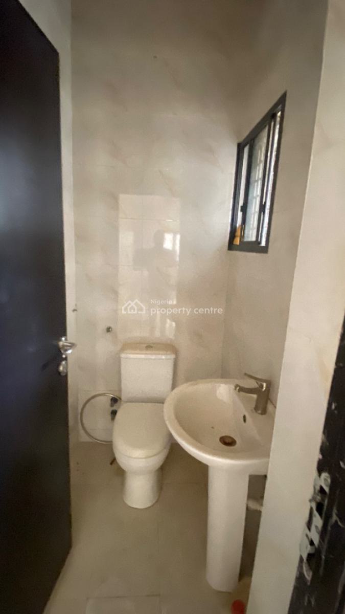 Neatly Built 2 Bedroom Flat, Dawaki, Gwarinpa, Abuja, Flat / Apartment for Rent