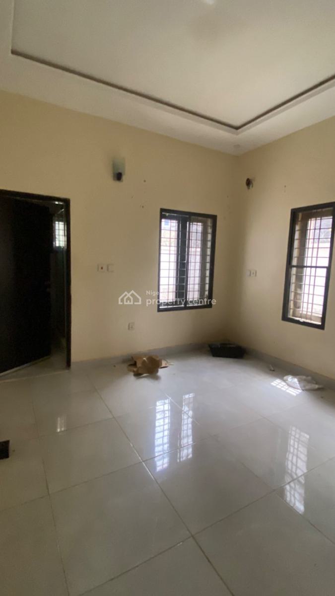Neatly Built 2 Bedroom Flat, Dawaki, Gwarinpa, Abuja, Flat / Apartment for Rent
