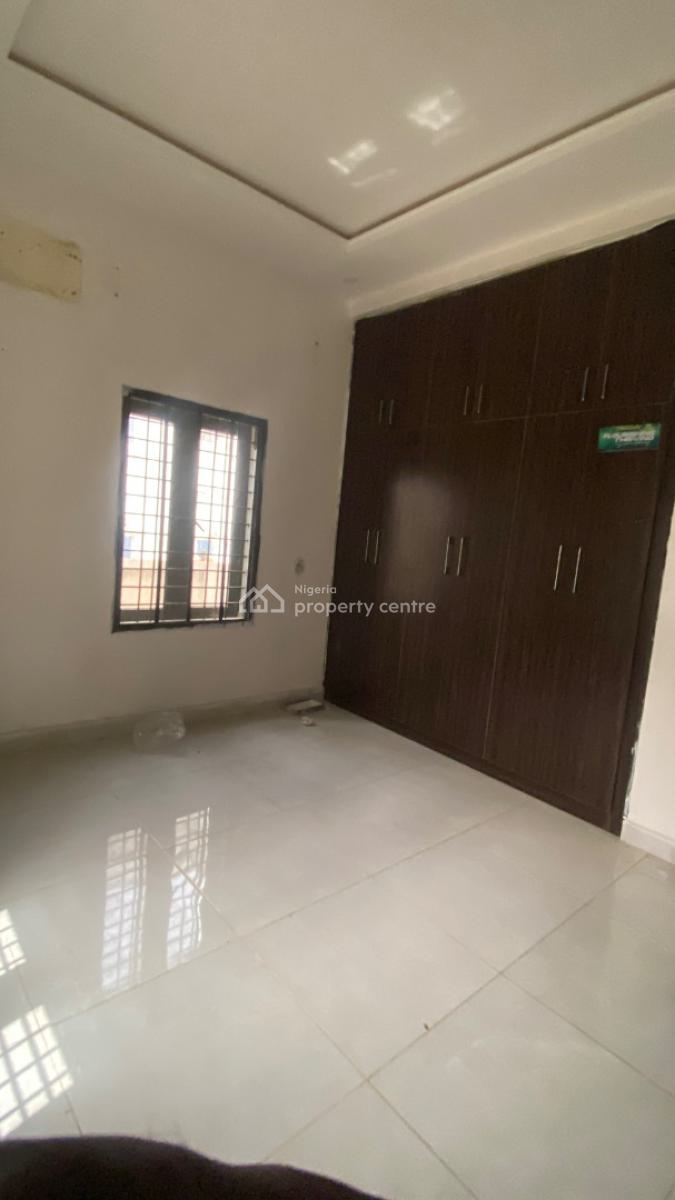 Neatly Built 2 Bedroom Flat, Dawaki, Gwarinpa, Abuja, Flat / Apartment for Rent