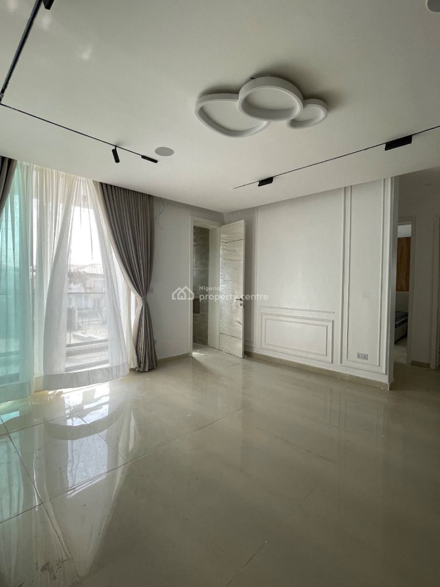 Beautifully Furnished 2 Bedroom Apartment, Lekki Phase 1, Lekki, Lagos, Flat / Apartment for Sale