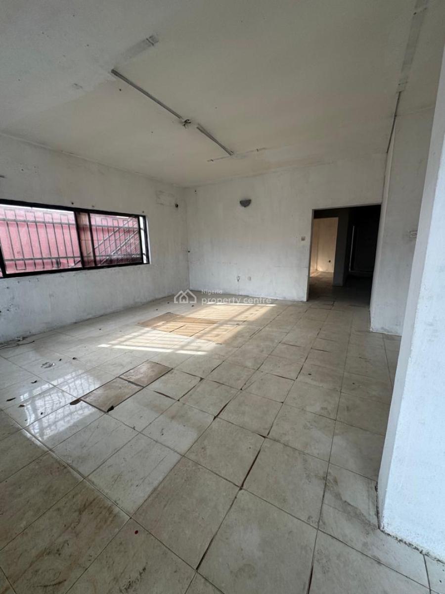 Massive Commercial Space, Lekki Phase 1, Lekki, Lagos, Commercial Property for Rent