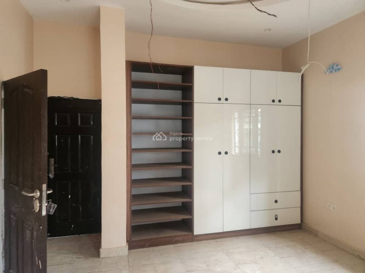 Luxury Smart Brand New 4 Bedroom Penthouse Standalone, Von Road, Lugbe District, Abuja, House for Rent