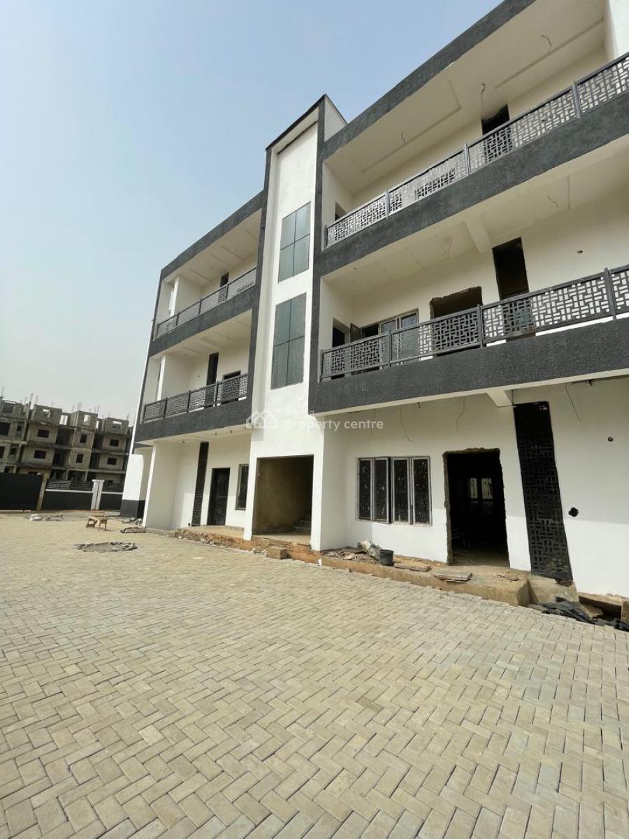 3-bedroom Block of Flat, Zavati Street, Wuye, Abuja, Flat / Apartment for Sale