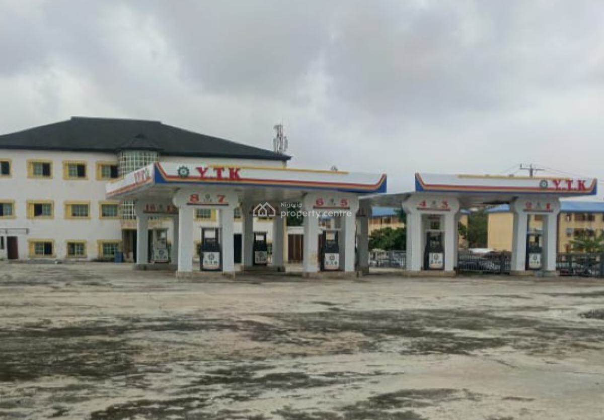 Filling Station, Apapa Mile 2  Express  Way, Mile 2, Isolo, Lagos, Filling Station for Sale
