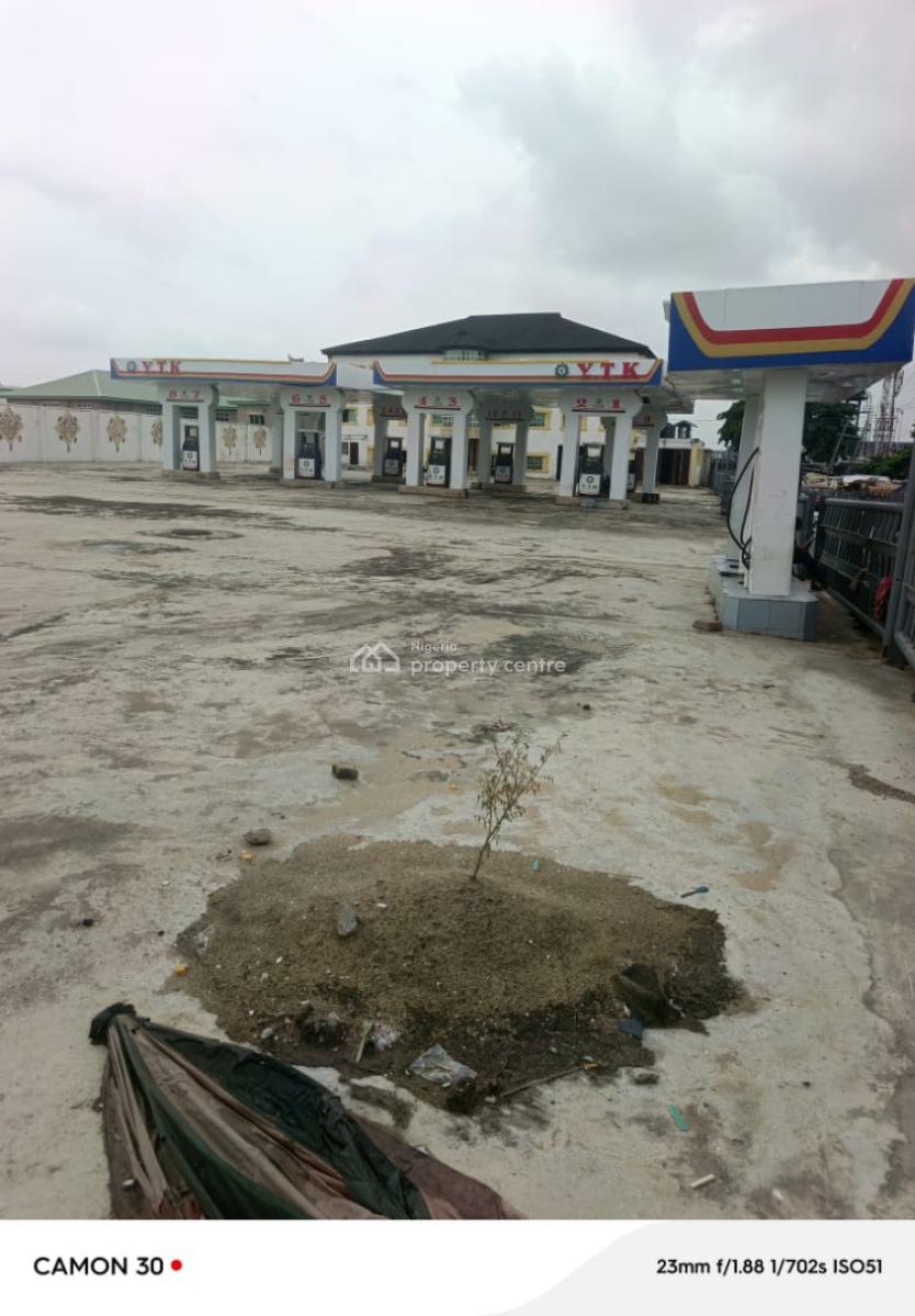 Filling Station, Apapa Mile 2  Express  Way, Mile 2, Isolo, Lagos, Filling Station for Sale