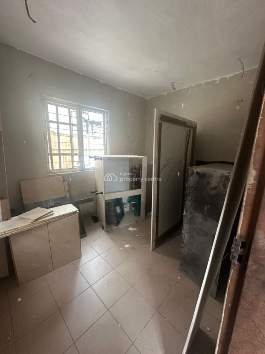 Spacious Self-contained Apartment Bq, Off Admiralty Way, Lekki Phase 1, Lekki, Lagos, Self Contain (single Rooms) for Rent