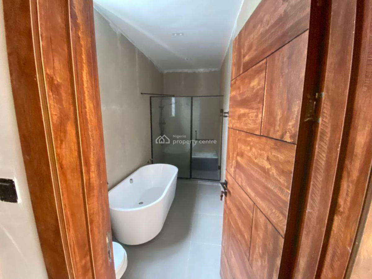 5 Bedrooms Fully Detached Duplex, Lekki Phase 1, Lekki, Lagos, Detached Duplex for Sale