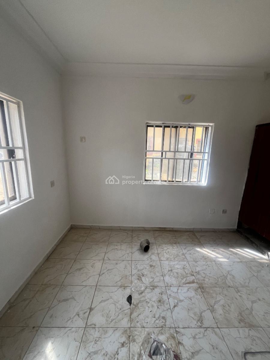 Standard 2 Bedroom Apartment with Visitors Toilet, Behind Shoprite, Apo, Abuja, Flat / Apartment for Rent