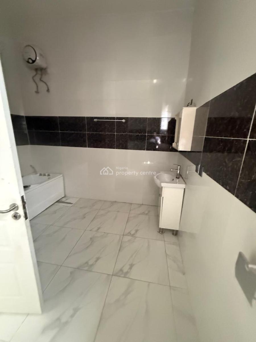 Spacious Masters Bedroom, in a Serene Location, Lekki Conservation Road, Lekki, Lagos, Self Contain (single Rooms) for Rent