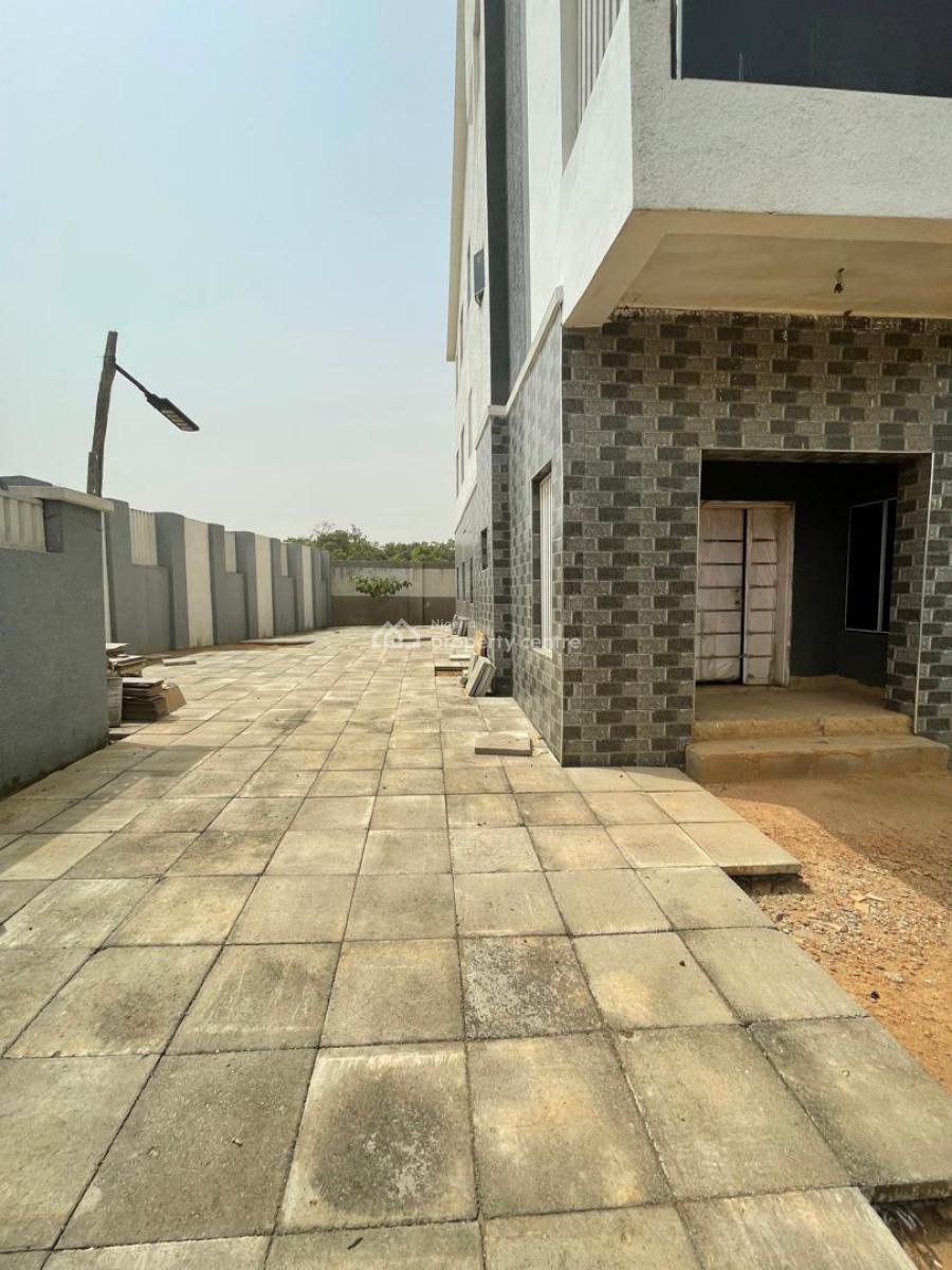 5-bedroom Semi-detached Duplex + B.q, Jabi, Abuja, Semi-detached Duplex for Sale