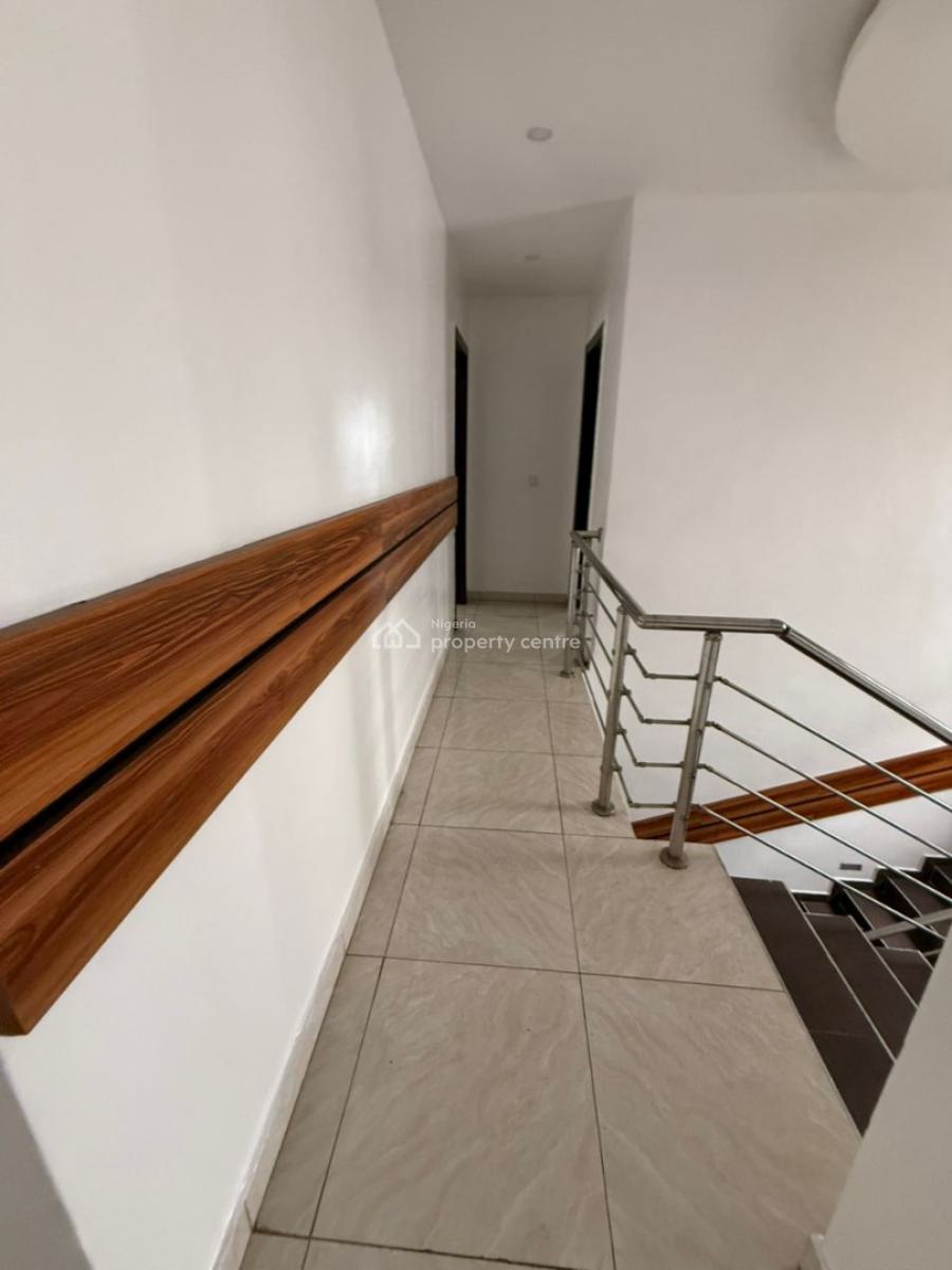 Spacious 5-bedroom House + Maids Room, Megamound Estate, Ikota, Lekki, Lagos, Detached Duplex for Rent