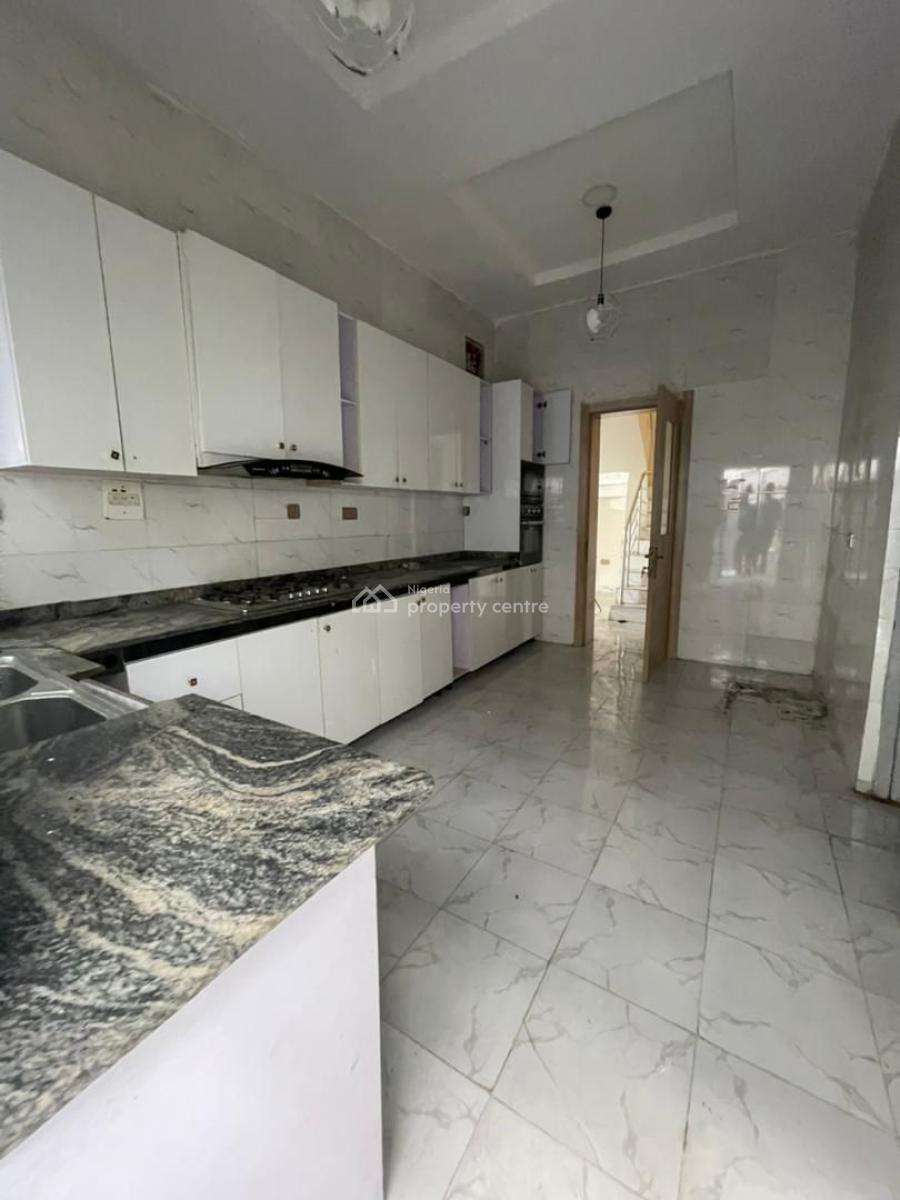 Exquisite 4 Bedroom Duplex with Bq, Lekki Phase 2, Lekki, Lagos, House for Rent