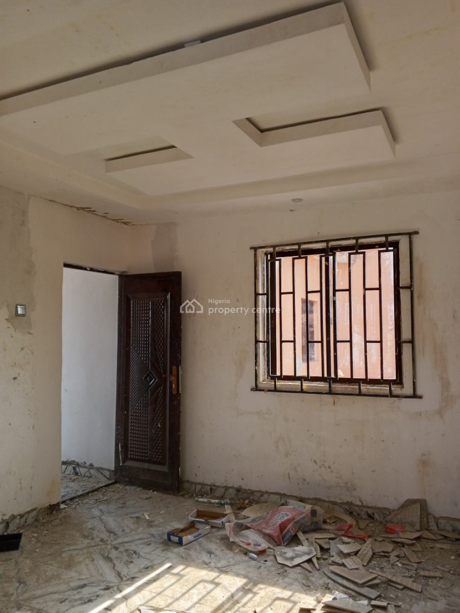 Clean Roomself Contain, Isheri Oshun Jakande Axis., Isolo, Lagos, Self Contain (single Rooms) for Rent