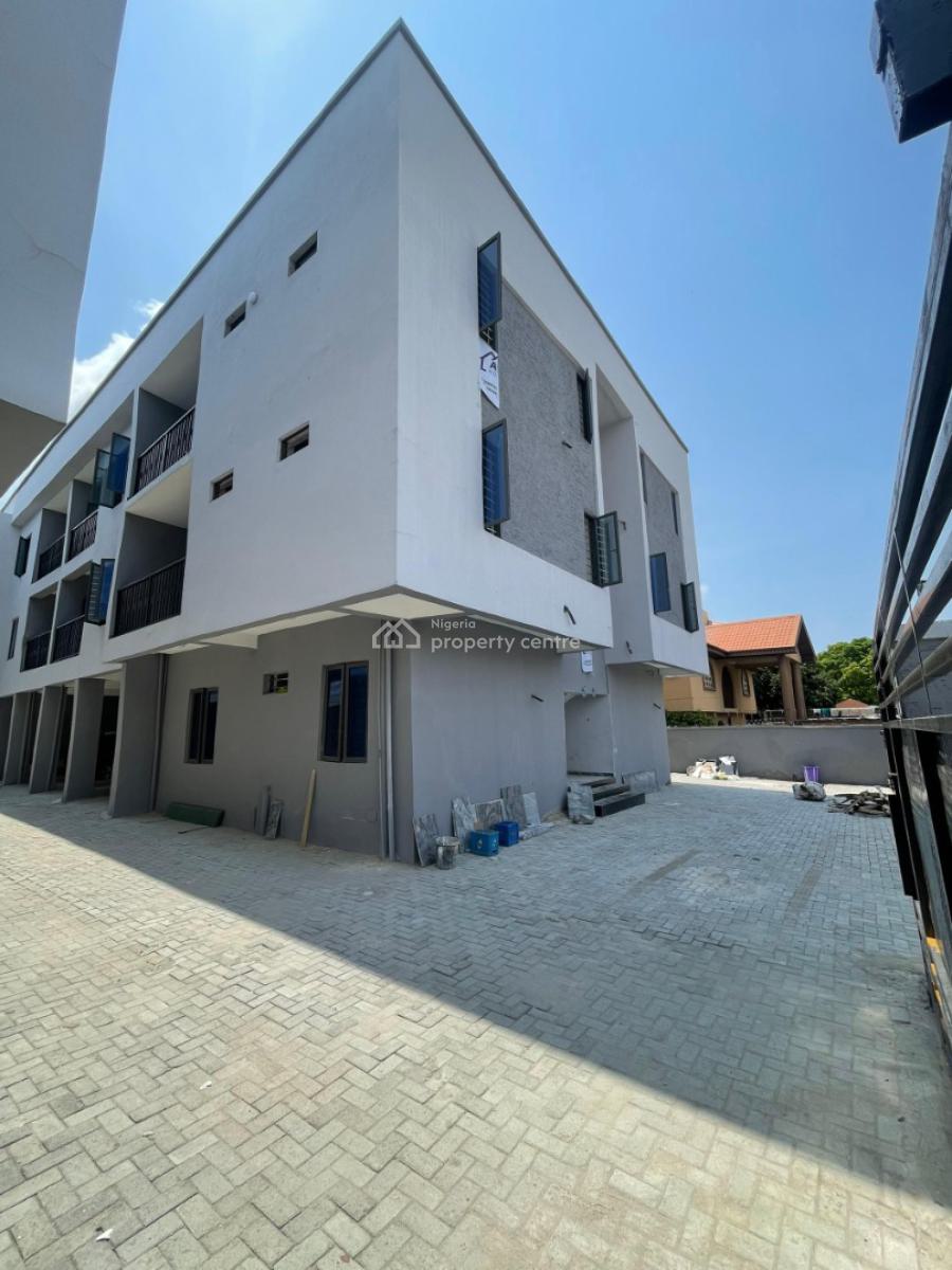 2 Bedroom Serviced Apartment, Ologolo, Lekki, Lagos, Flat / Apartment for Sale