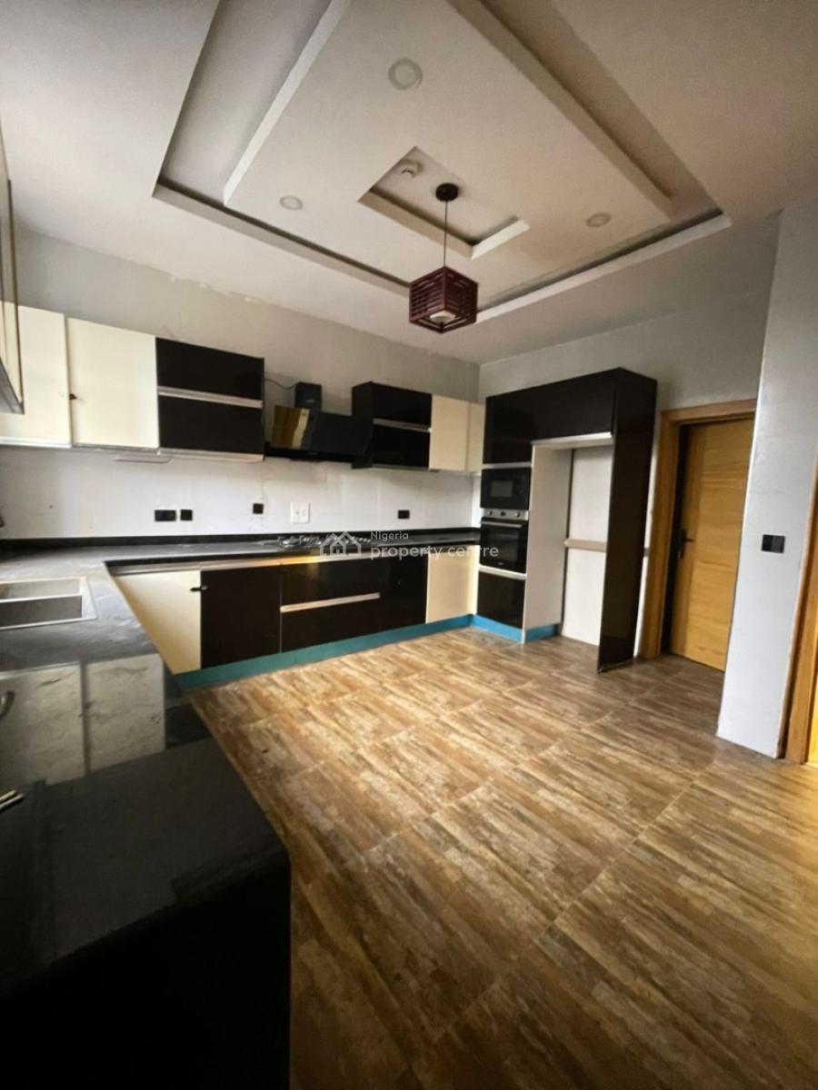 4 Bedroom Maisonette Available, Chevron Axis, By Hope University, New Road, By Chevron., Lekki, Lagos, House for Rent