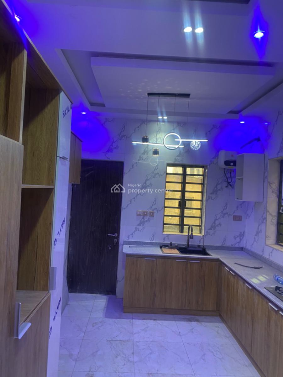 Luxury 4 Bedroom Semi-detached Duplex, Ibadan Street, By Babani Street, Ebute Metta West, Yaba, Lagos, Semi-detached Duplex for Sale