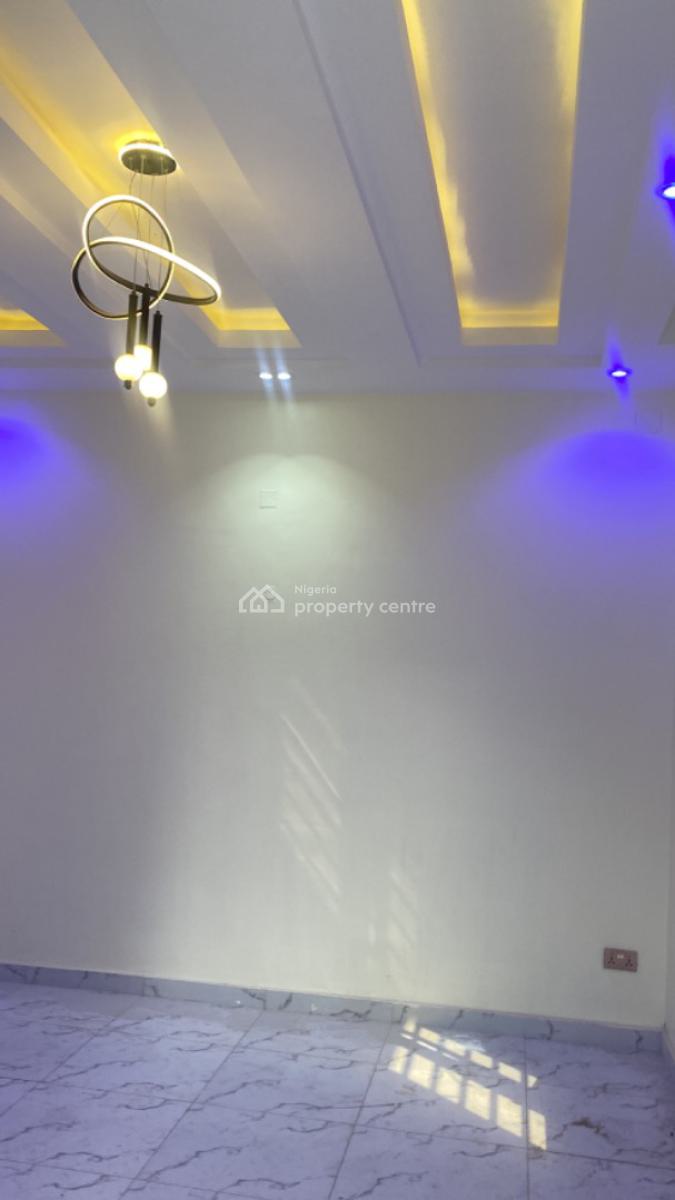 Luxury 4 Bedroom Semi-detached Duplex, Ibadan Street, By Babani Street, Ebute Metta West, Yaba, Lagos, Semi-detached Duplex for Sale