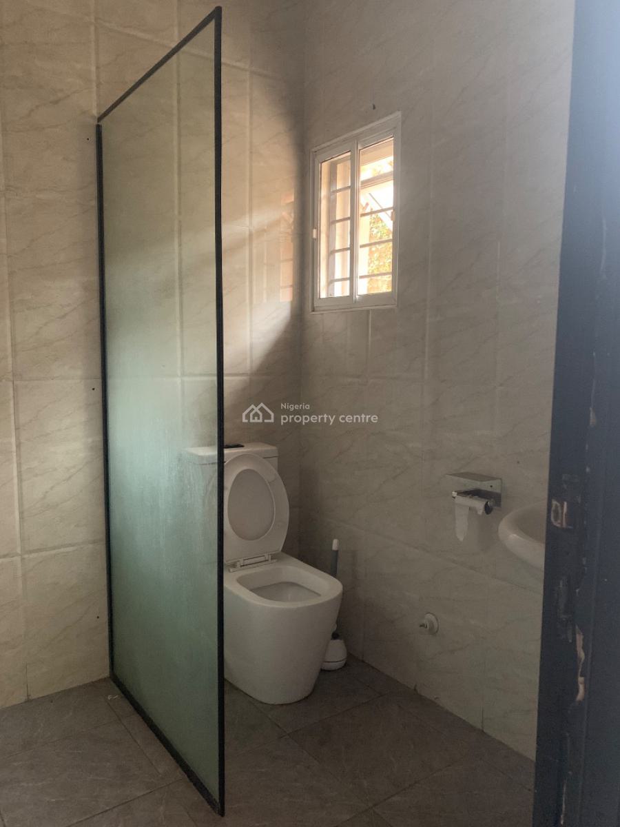 Service 1 Bedroom Flat, Off Fatai Arobieke, Lekki Phase 1, Lekki, Lagos, Flat / Apartment for Rent