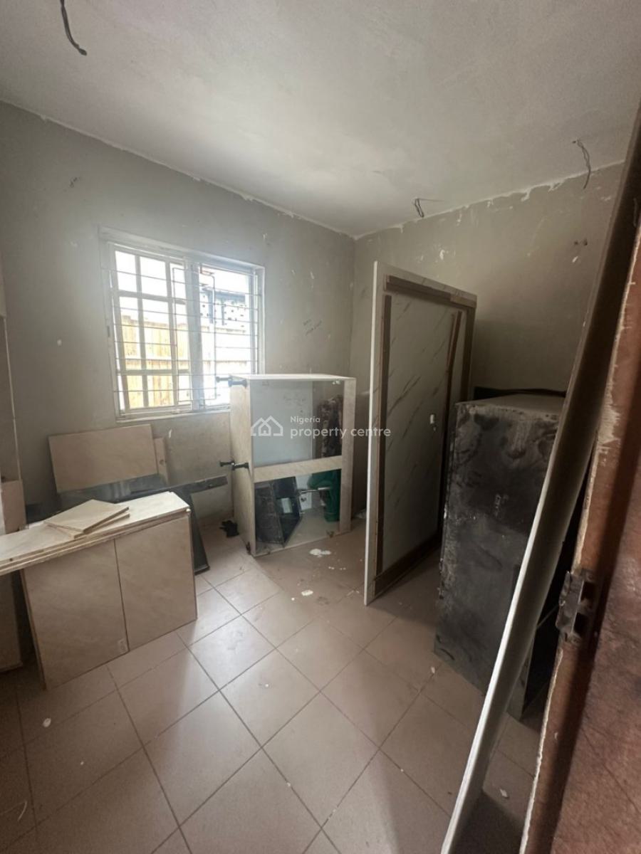 Self Contained Bq, Lekki Phase 1, Lekki, Lagos, Flat / Apartment for Rent